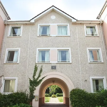 Apartman Castlewhite - Ucc Summer Beds